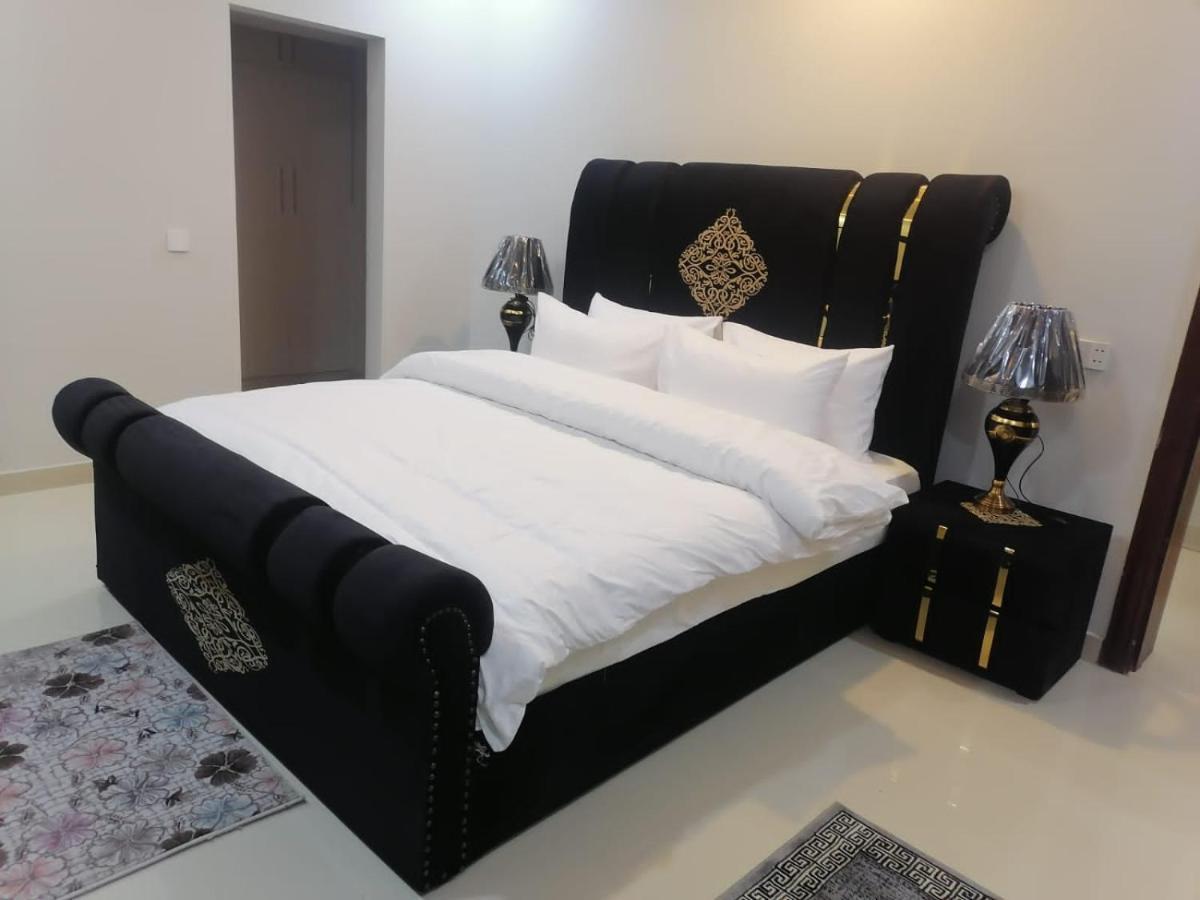 Bed & Breakfast Islamabad Hotel Екстериор снимка