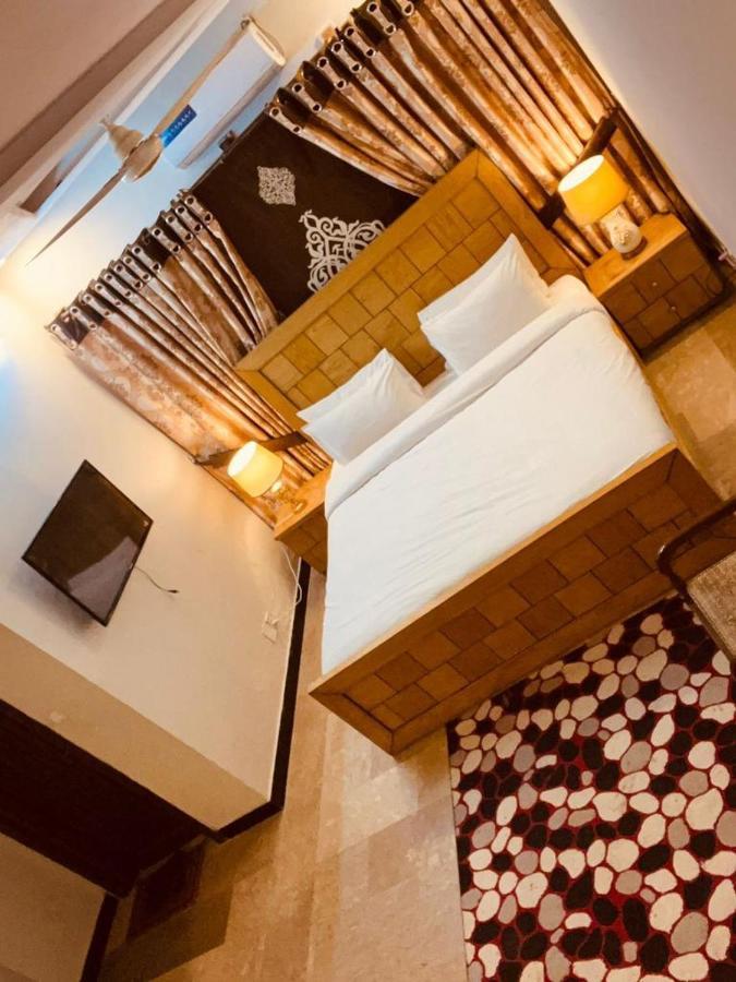 Bed & Breakfast Islamabad Hotel Екстериор снимка