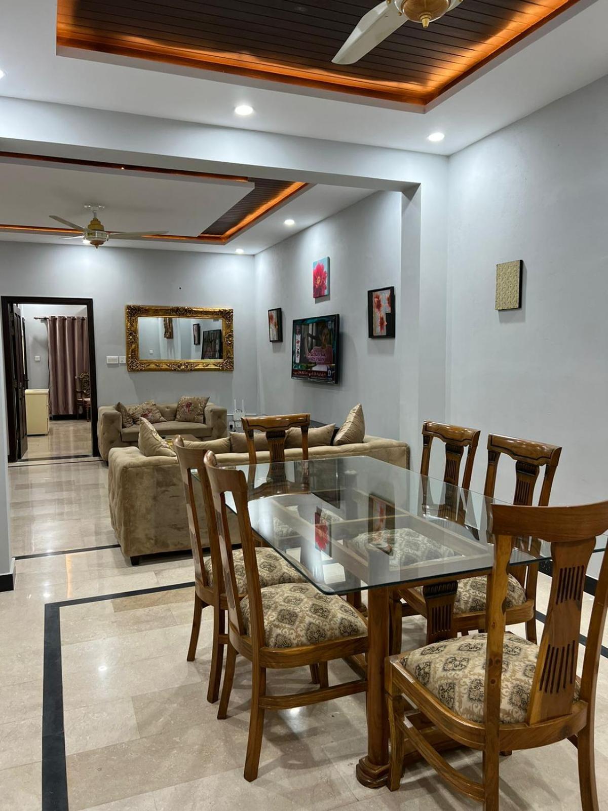 Bed & Breakfast Islamabad Hotel Екстериор снимка